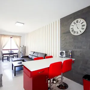 Vip Holidays & Center 2 Apartment